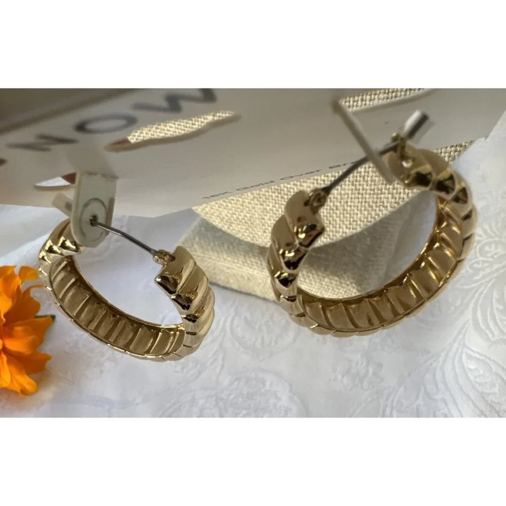 And Now This 18 KT Gold Brass Textured Hoop Earrings Classic 1.25" NEW $50 - Picture 2 of 7